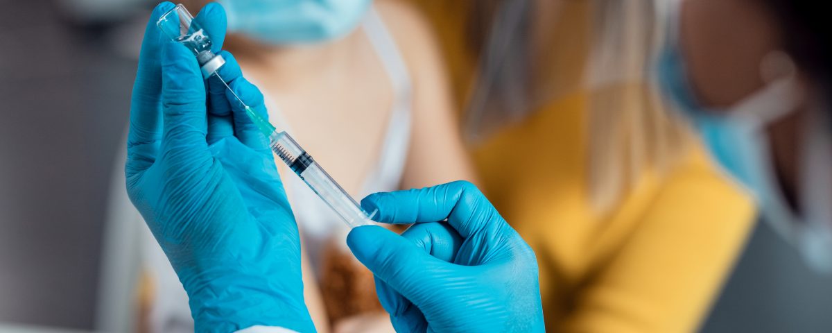 Vacuna para niño con síntomas de gripe